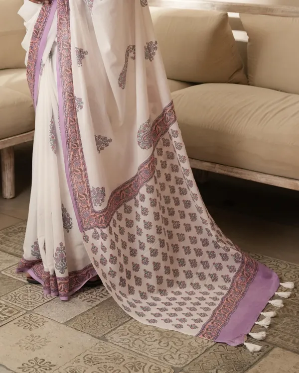 Multicolour_Cotton_Paisley_Butta_Hblock_Print_Mul_Saree_With_Tassels_For_Women